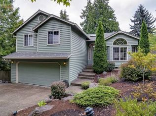 2992 SW Stanley Ct, Portland, OR 97219