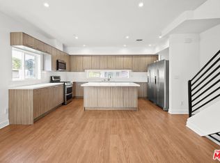 818 N Hobart Blvd, Los Angeles, CA 90029