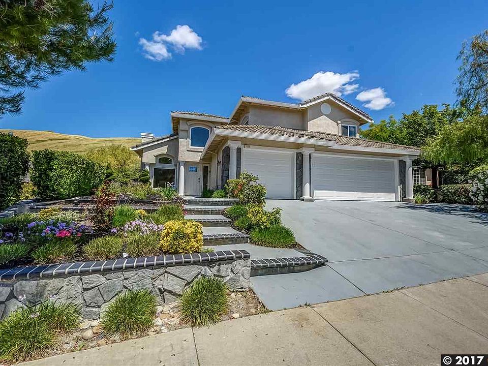 2nd image of 3539 Shadow Creek Dr