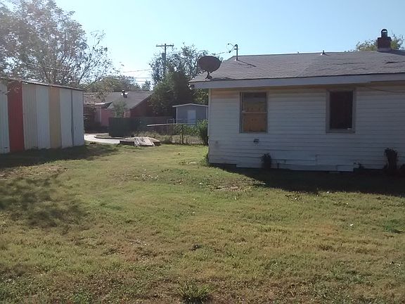 2nd image of 5318 S Byers Ave