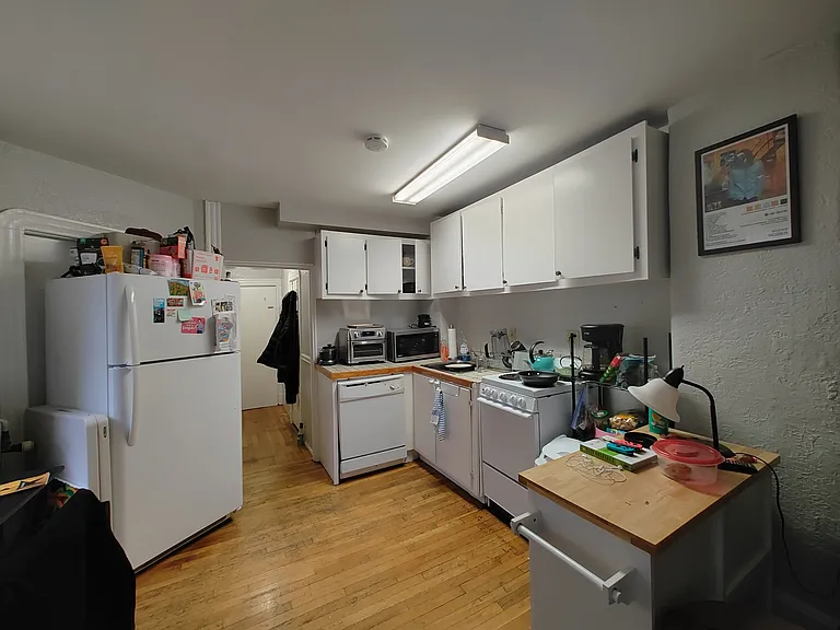 72 Revere St #9 — Photo 8