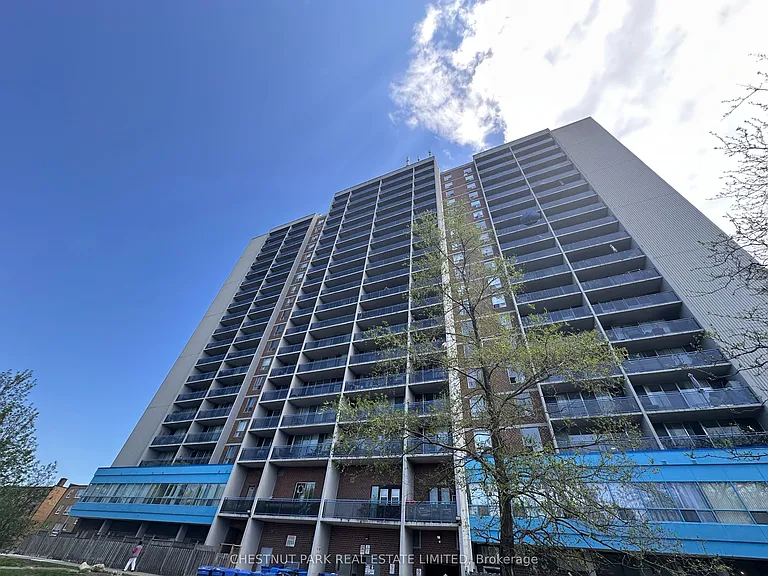 150 Lakeshore Rd W #1412 — Photo 38