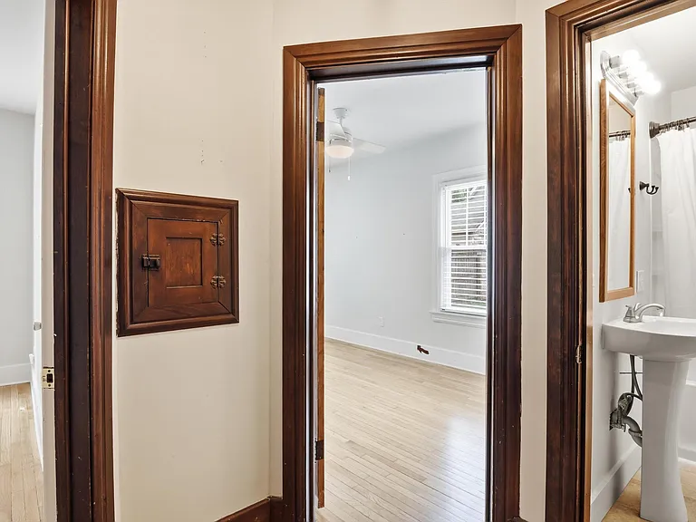 707 Harrison St — Photo 44