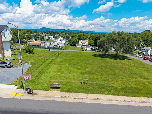 2nd image of W Main St