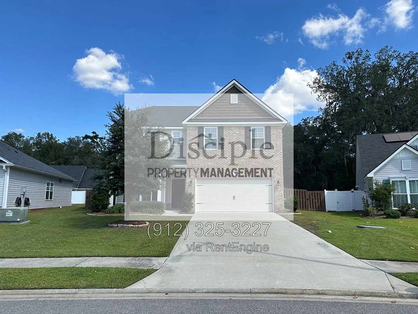 4 bed, 2.5 bath, 2129 sqft, $2,399 — Photo 3