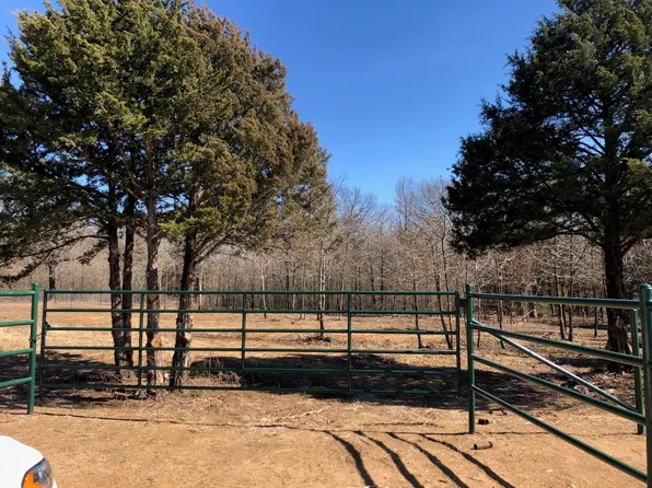 1968 Gordonville Rd, Gordonville, TX 76245