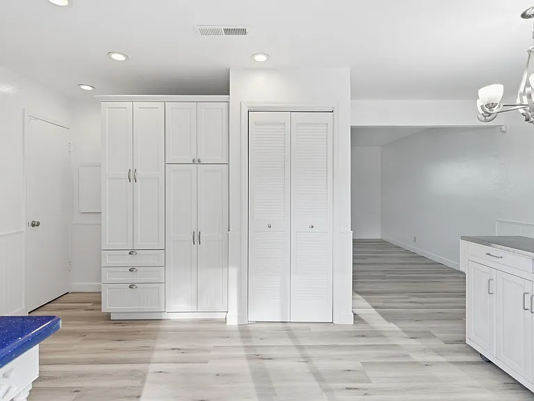 3194 Pawnee Way — Photo 14