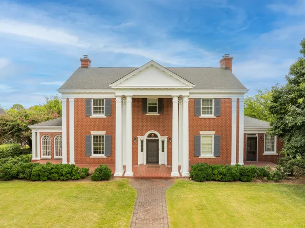 598 S Crest Rd, Chattanooga, TN 37404