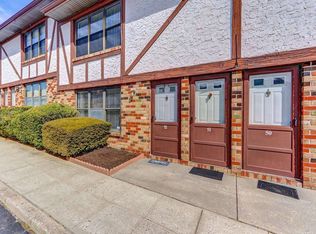 52 Bailey Ct, Middle Island, NY 11953