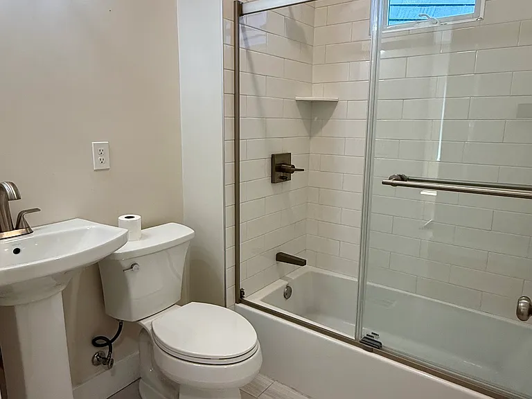 17 Cameron Ave #17 — Photo 13