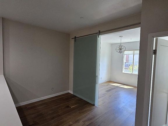5th image of 10752 New Grove Trl #74