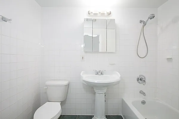 Rented by Carnegie Management Inc | media 21