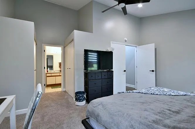 917 Little Falls Ct — Photo 27