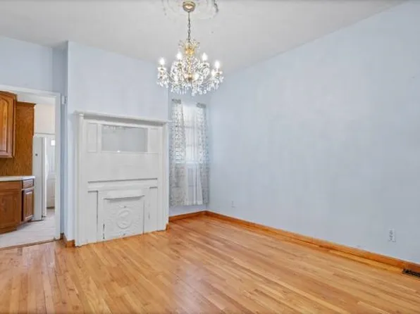 74 Atlantic Street image 27 of 37