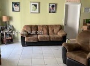 14175 SW 87th St #C305, Miami, FL 33183