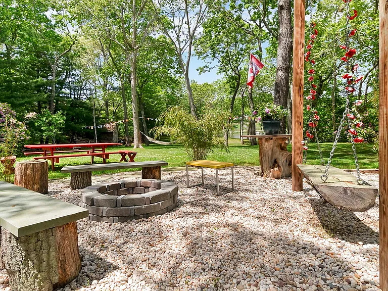 4324 Westphalia Rd — Photo 3