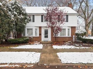 928 Lundvall Ave, Rockford, IL 61107