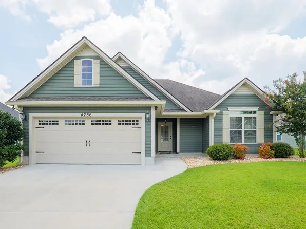 4256 Nelson Hill Pl, Hahira, GA 31632