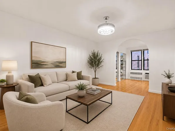 665 Thwaites Place #3A, Bronx, NY 10467
