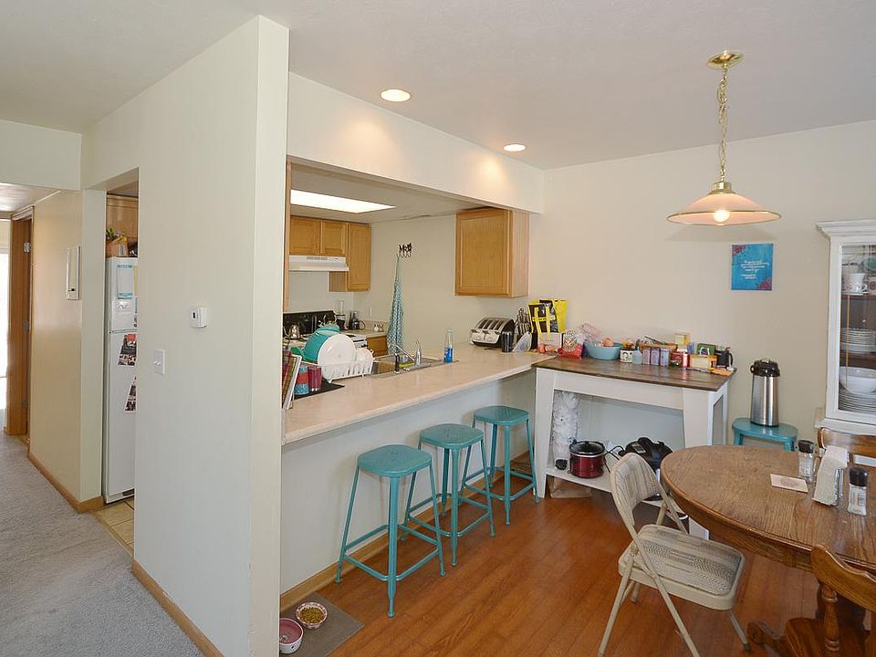 1st image of 207 N Kendall Ave #C