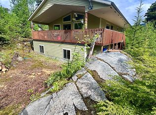 92 Nahku Rd, Skagway, AK 99840