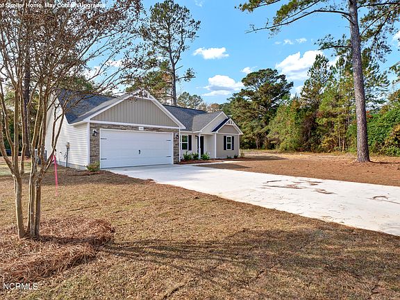 3rd image of 517 Orchard Creek Drive
