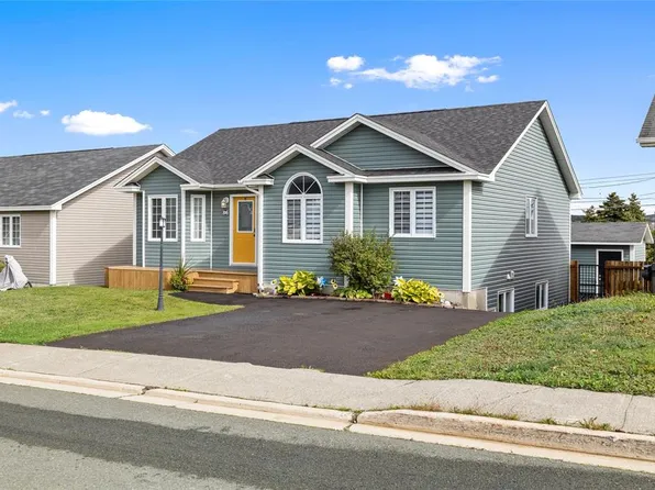 86 Hollyberry Drive, Paradise, NL A1L0C1