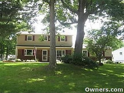 2nd image of 5 Meadow Valley Dr