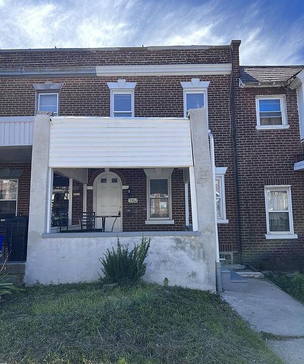 1st image of 5362 W Oxford St #1