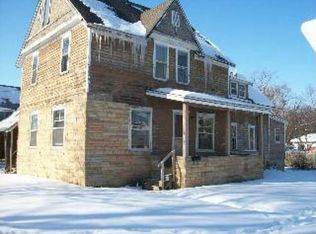 200 W Oakland St APT B, Durand, MI
