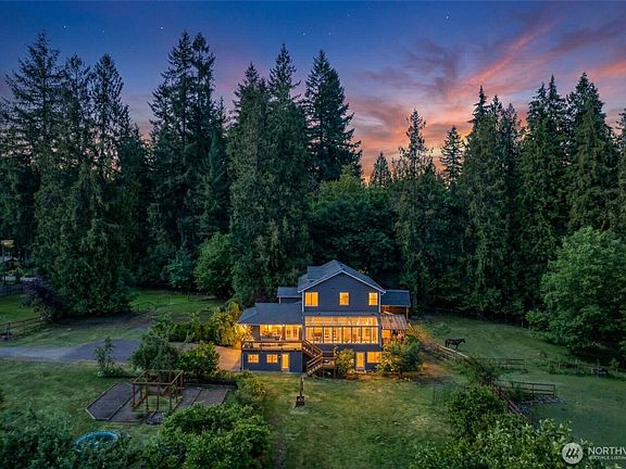 2nd image of 121 N Carpenter Road