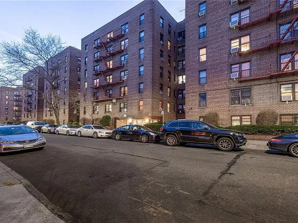 2400 E 3rd St APT 406, Brooklyn, NY 11223