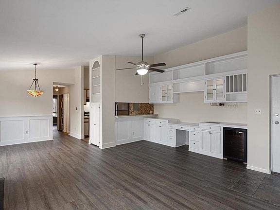 5th image of 1602 Berry Rose Ct #2-3C