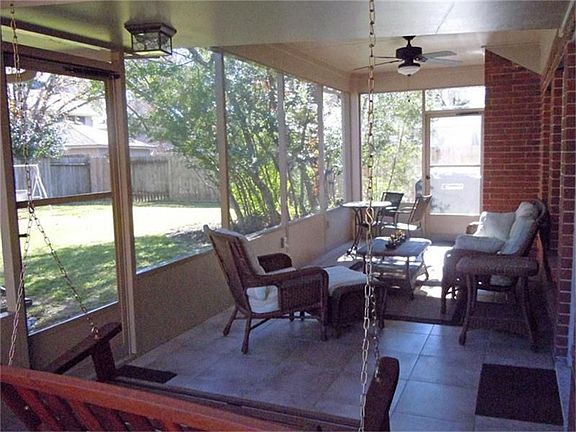 2nd image of 3302 Emerald Grove Dr