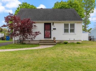 85 Kenny Dr, New Haven, CT 06513