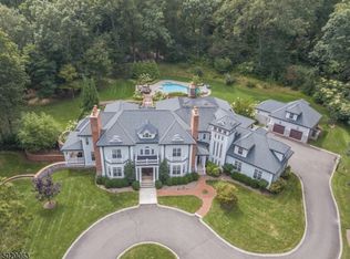 1 Rainetree Rdg, Far Hills, NJ 07931