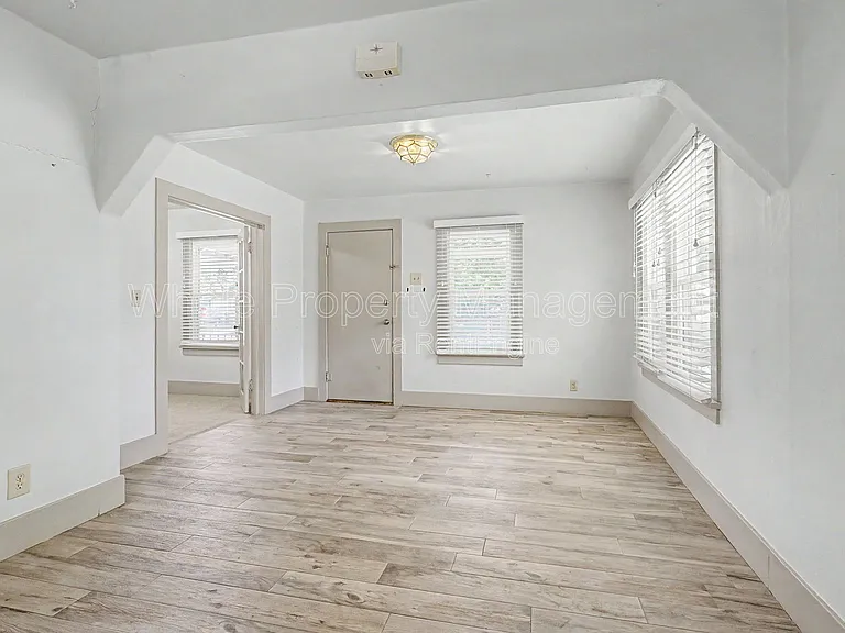 4205 S Lincoln St #A — Photo 3