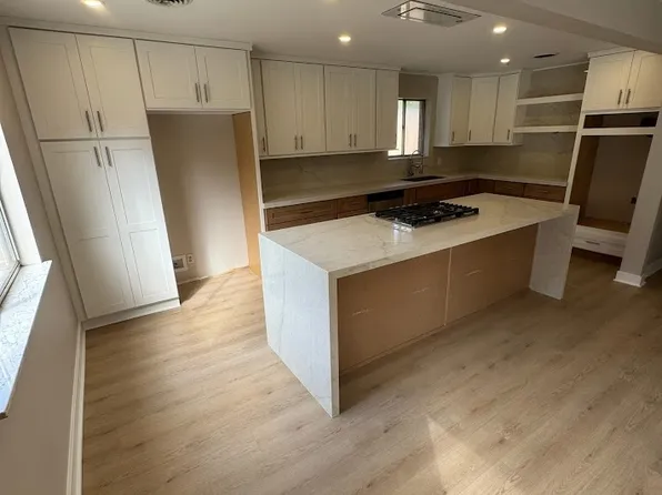 645 E Brockway Ave, Morgantown, WV 26501