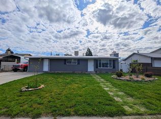 3235 S Meadowlark Dr, West Valley City, UT 84119