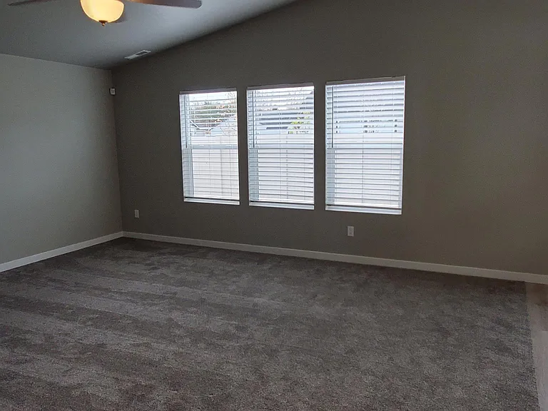 4891 W Sands Basin Dr — Photo 29