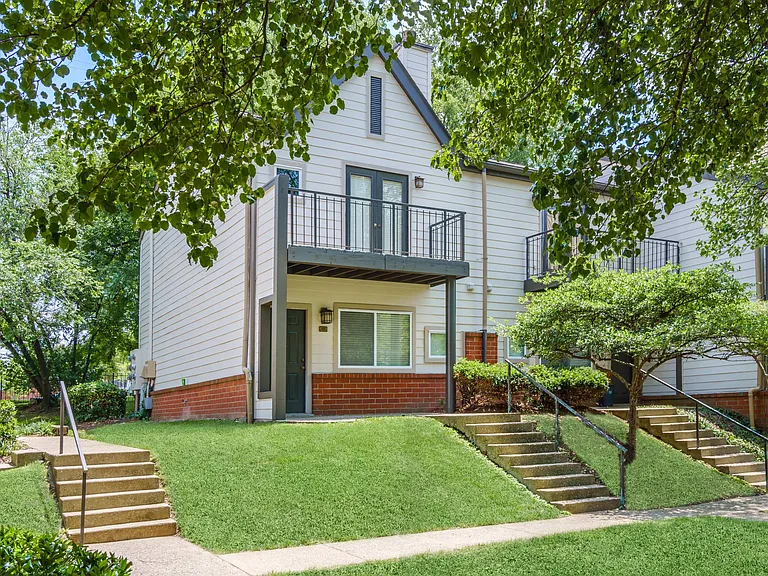 Vanderbilt Properties — Photo 12