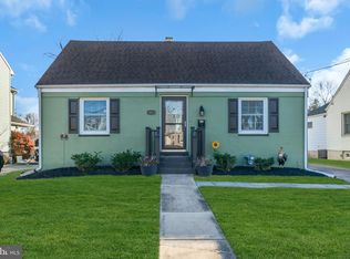 107 Summit Ave, Ewing, NJ 08628