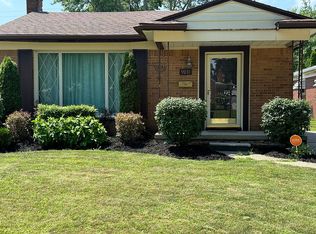 9031 Appleton, Redford, MI 48239