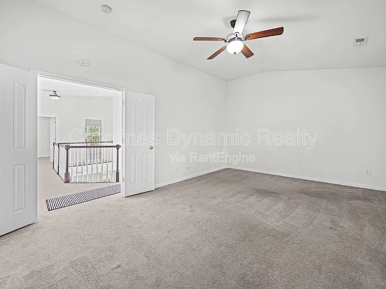 17059 Commons Creek Dr — Photo 19