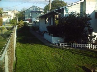 8322 S Thompson Ave, Tacoma, WA 98408