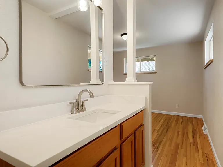 6023 Holland St — Photo 19