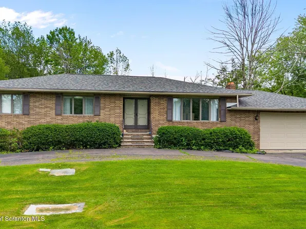 32 Christy Ln, Scott Township, PA 18447