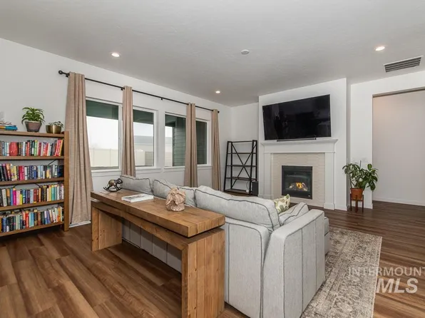 5610 Sparky Ave, Caldwell, ID 83607