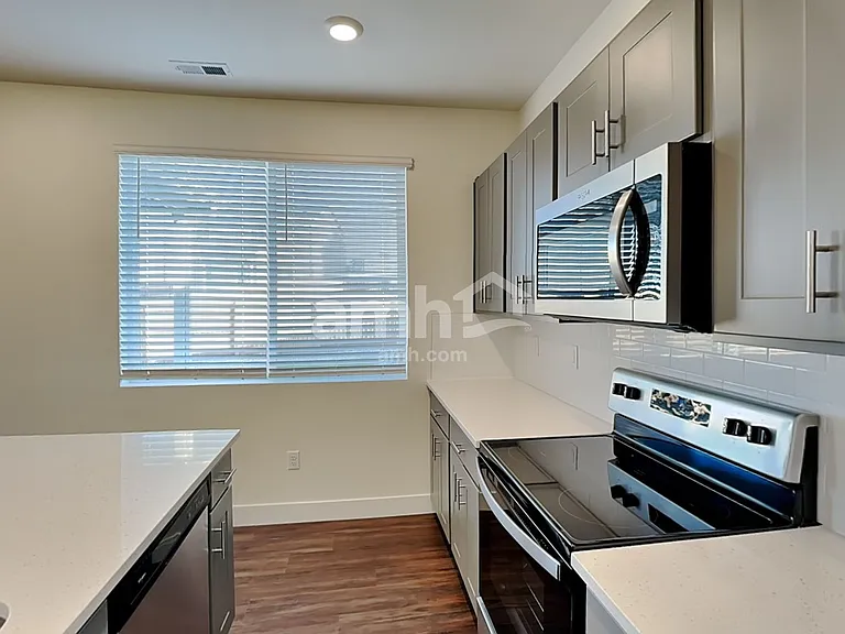 11640 Cody Ridge Dr — Photo 3