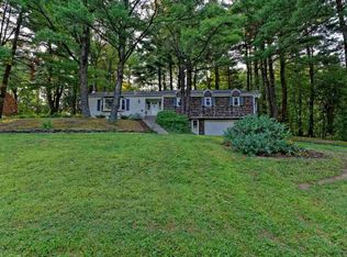 1354 Ruffner Rd, Niskayuna, NY 12309